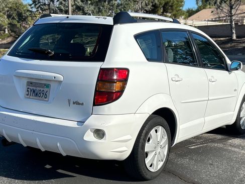 Used 2005 Pontiac Vibe w/ Power Group Value Package image 5