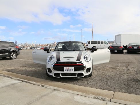 Used 2021 MINI Cooper John Cooper Works w/ 6.5" Touchscreen Package image 26