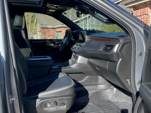 Used 2023 Chevrolet Tahoe Premier image 13