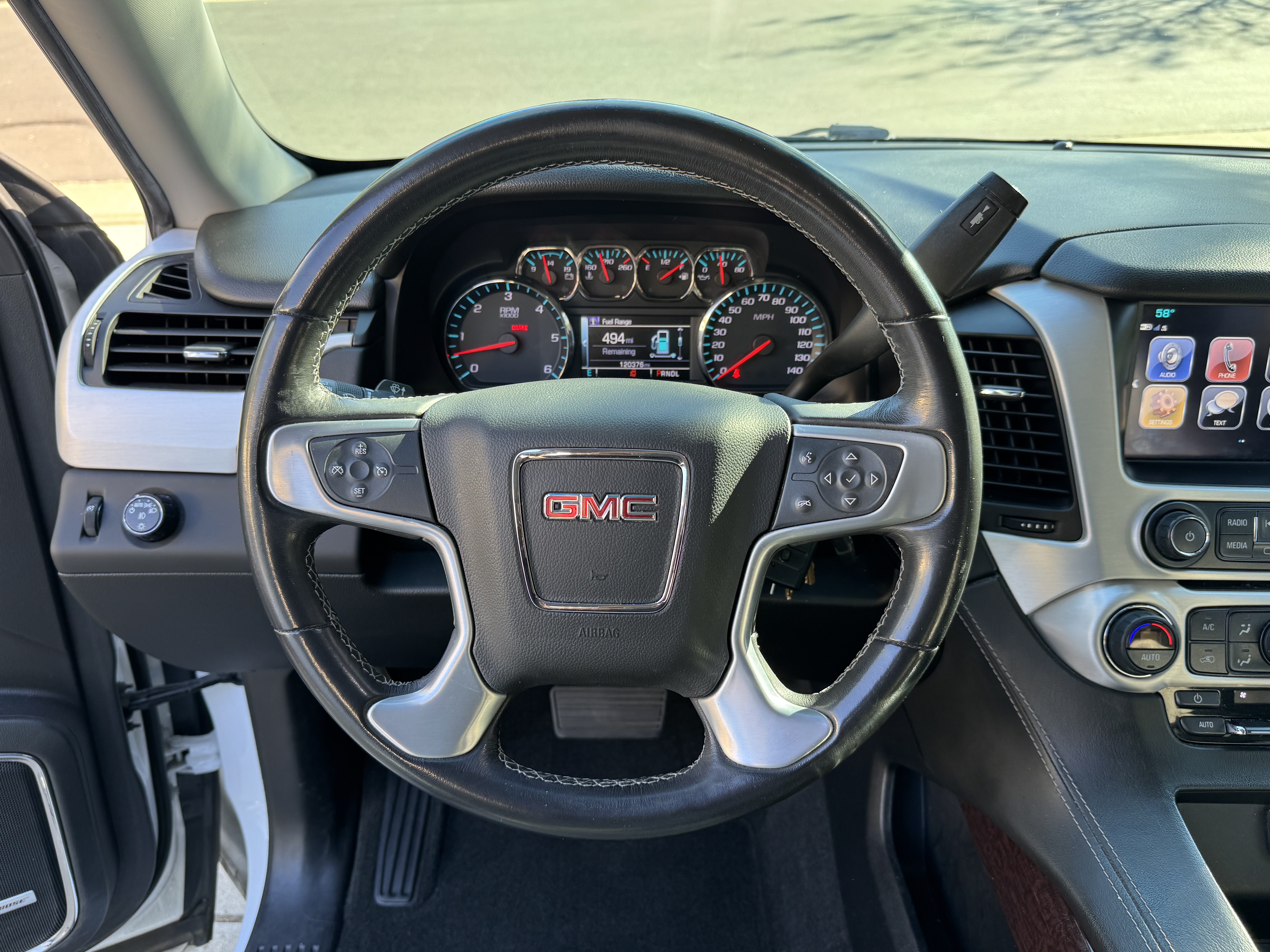 Used 2018 GMC Yukon SLE RWD image 12