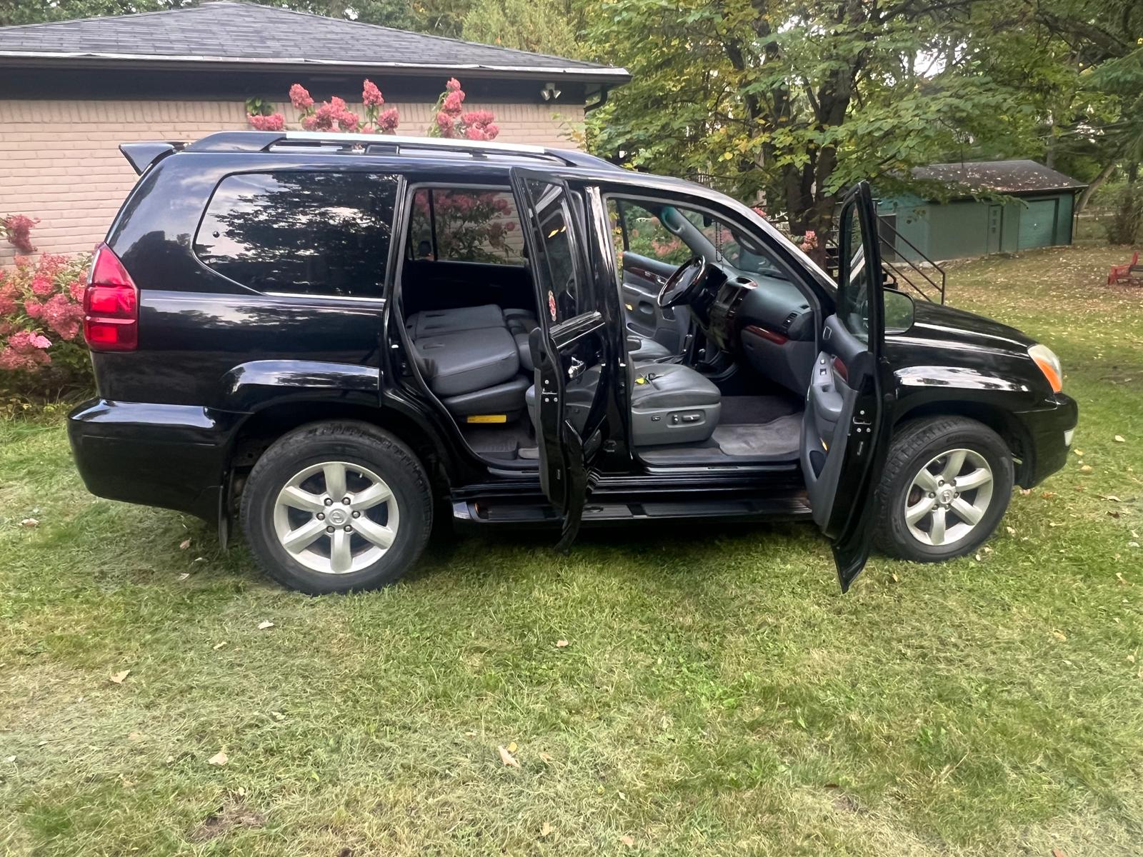 Used 2009 Lexus GX 470 AWD/4WD image 9
