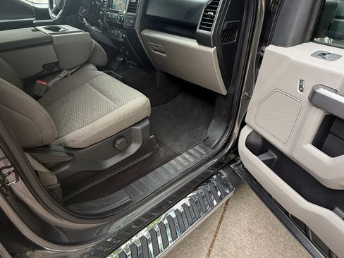 Used 2019 Ford F150 XLT w/ Equipment Group 301A Mid AWD/4WD image 8