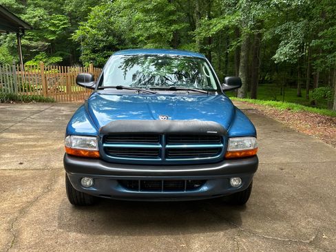 Used 2003 Dodge Dakota Sport RWD image 2