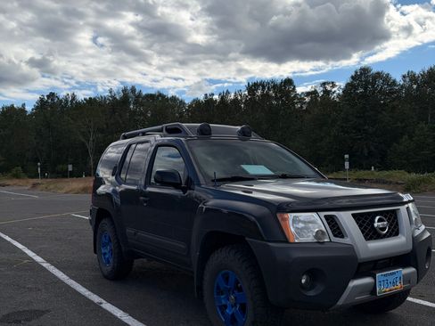 Used 2012 Nissan Xterra PRO-4X w/ Pro-4x Leather Pkg AWD/4WD image 10
