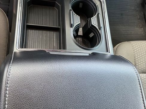 Used 2021 Ford F250 XLT w/ XLT Premium Package AWD/4WD image 10