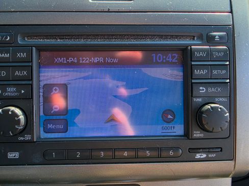 Used 2012 Nissan Sentra 2.0 SR w/ Special Edition Pkg FWD image 10