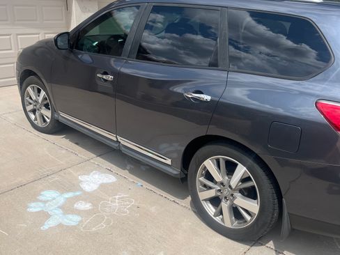 Used 2014 Nissan Pathfinder Platinum w/ Platinum Premium Package image 6