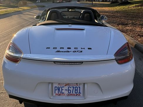 Used 2015 Porsche Boxster GTS image 11