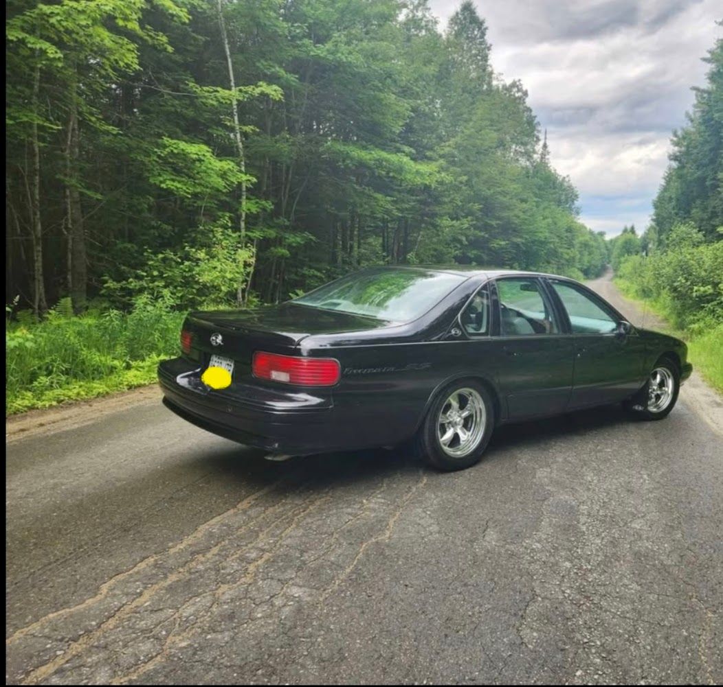 Used 1994 Chevrolet Impala SS RWD image 6