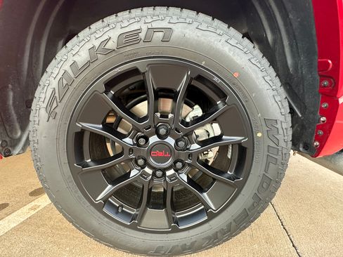 Used 2023 Toyota Tundra Capstone image 12