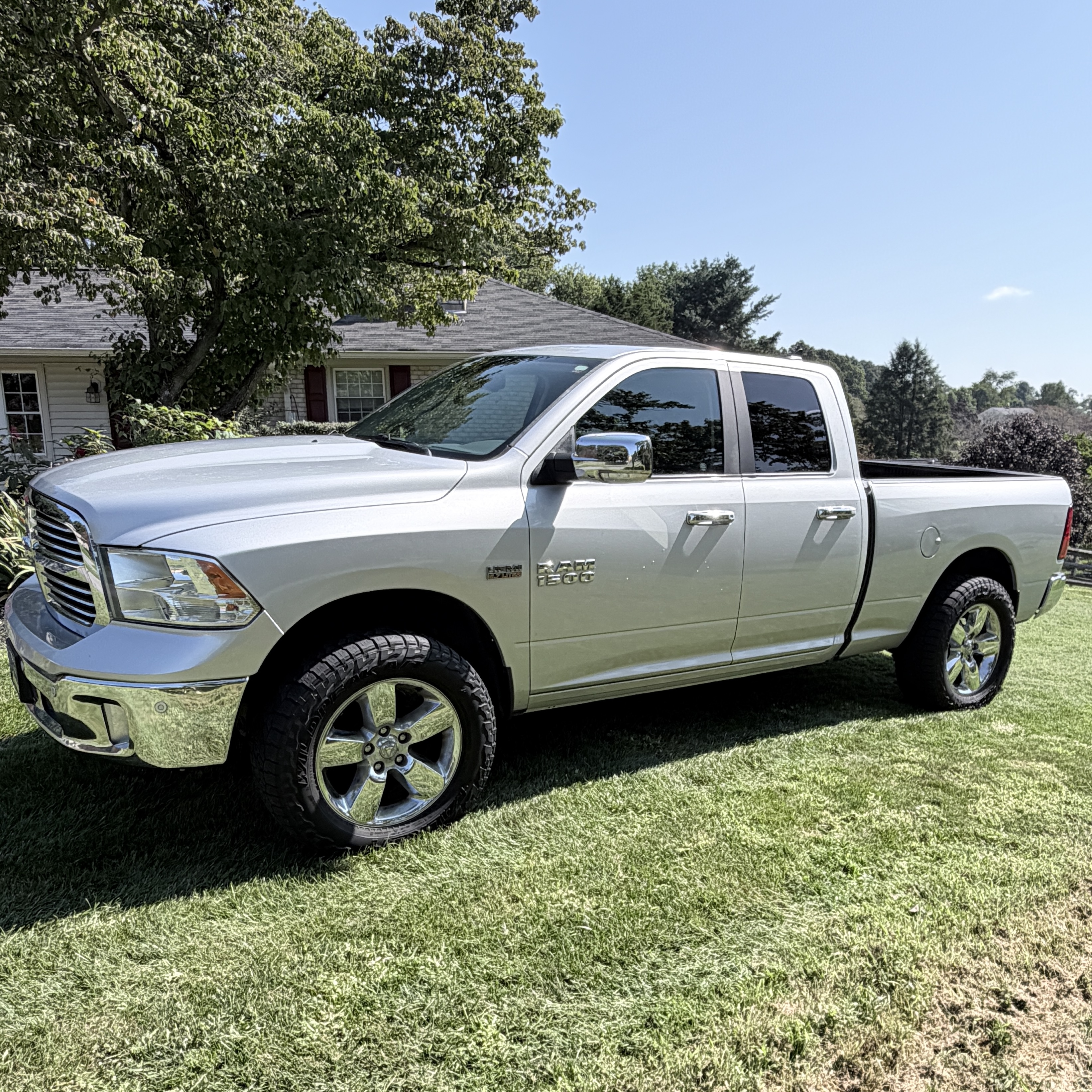Used 2017 RAM 1500 Big Horn AWD/4WD image 1