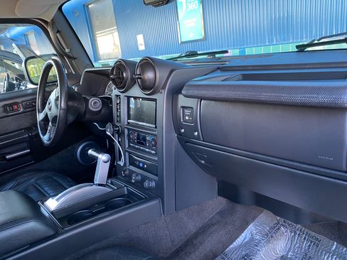 Used 2006 HUMMER H2 image 16