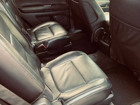 Used 2013 Ford Explorer Limited image 15