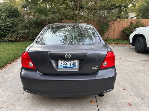 Used 2007 Scion tC image 2