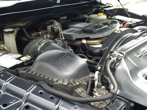 Used 2015 RAM 3500 Tradesman w/ Power & Remote Entry Group image 12