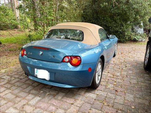 Used 2003 BMW Z4 2.5i RWD image 9