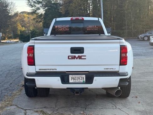 Used 2019 GMC Sierra 3500 Denali w/ Duramax Plus Package image 5