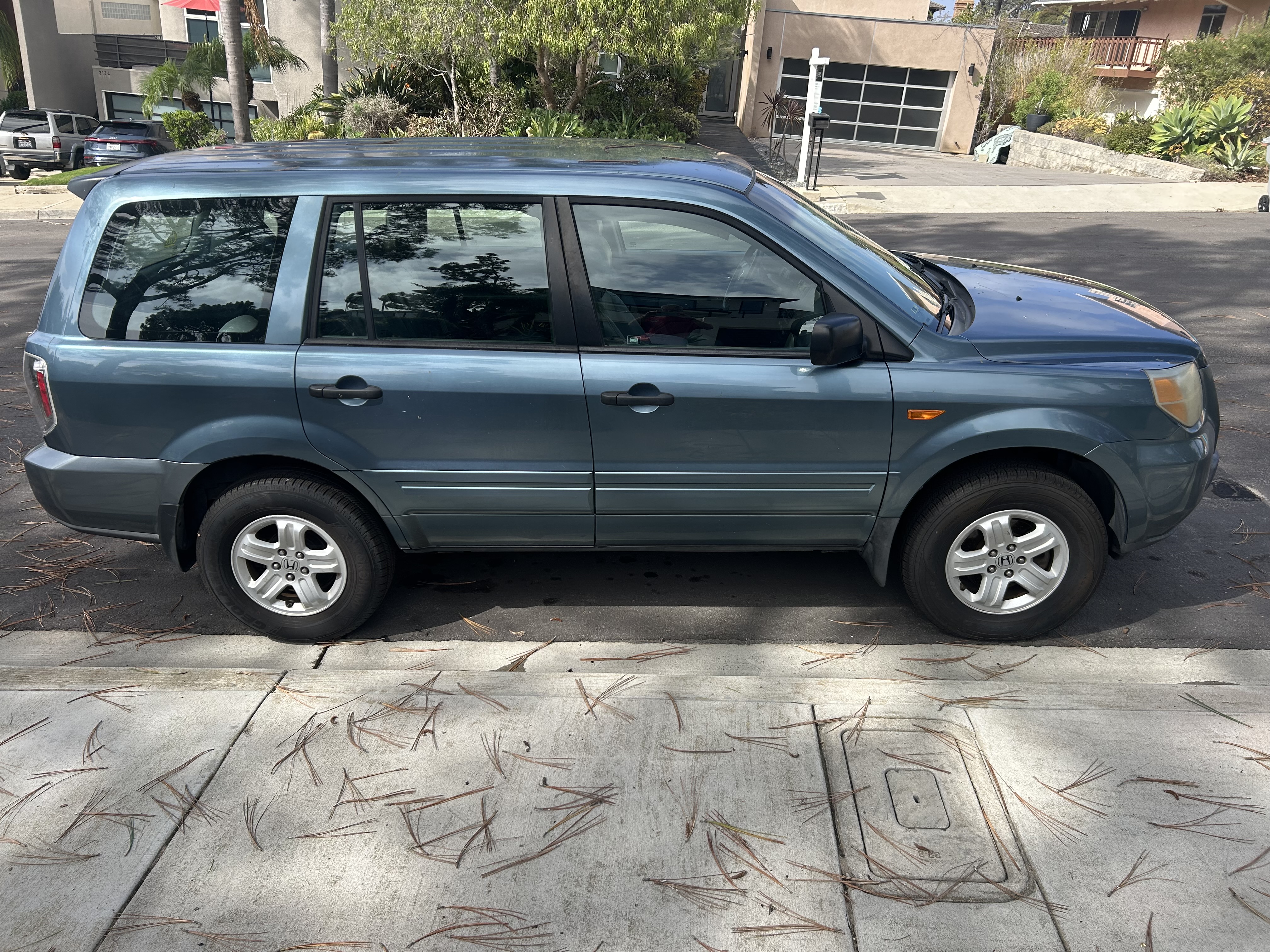 Used 2006 Honda Pilot LX image 1