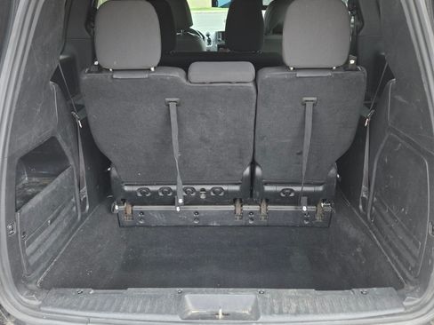 Used 2019 Dodge Grand Caravan SE image 11