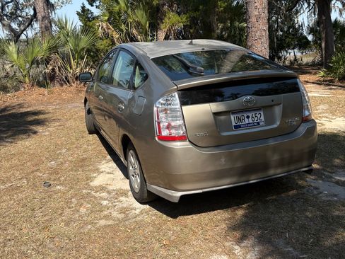 Used 2008 Toyota Prius Touring FWD image 9