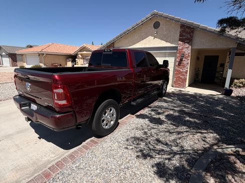 Used 2023 RAM 2500 Laramie AWD/4WD image 5