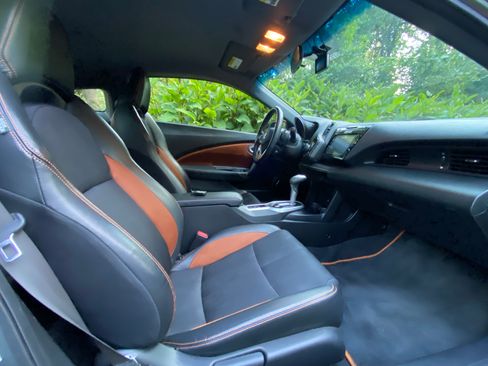 Used 2016 Honda CR-Z EX image 16