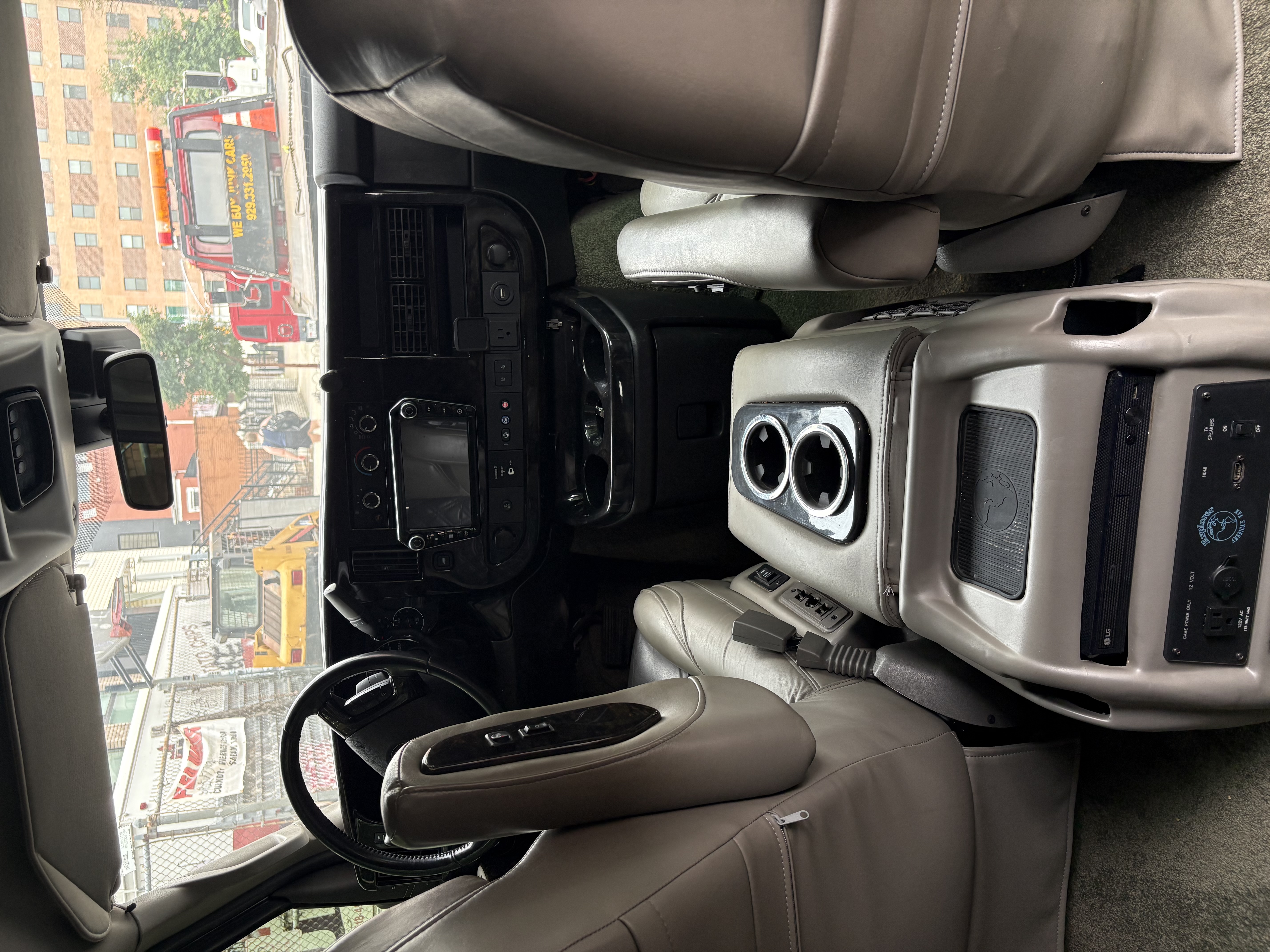 Used 2021 Chevrolet Express 2500 LS w/ Enhanced Convenience Package RWD image 9