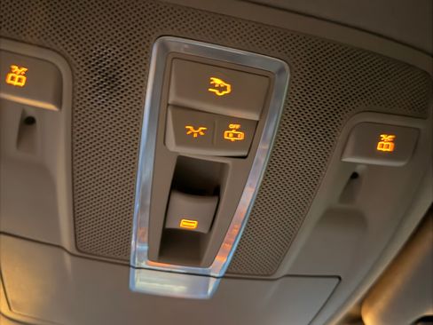 Used 2014 Mercedes-Benz GL 450 4MATIC image 17