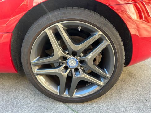 Used 2013 Mercedes-Benz SLK 250 image 16