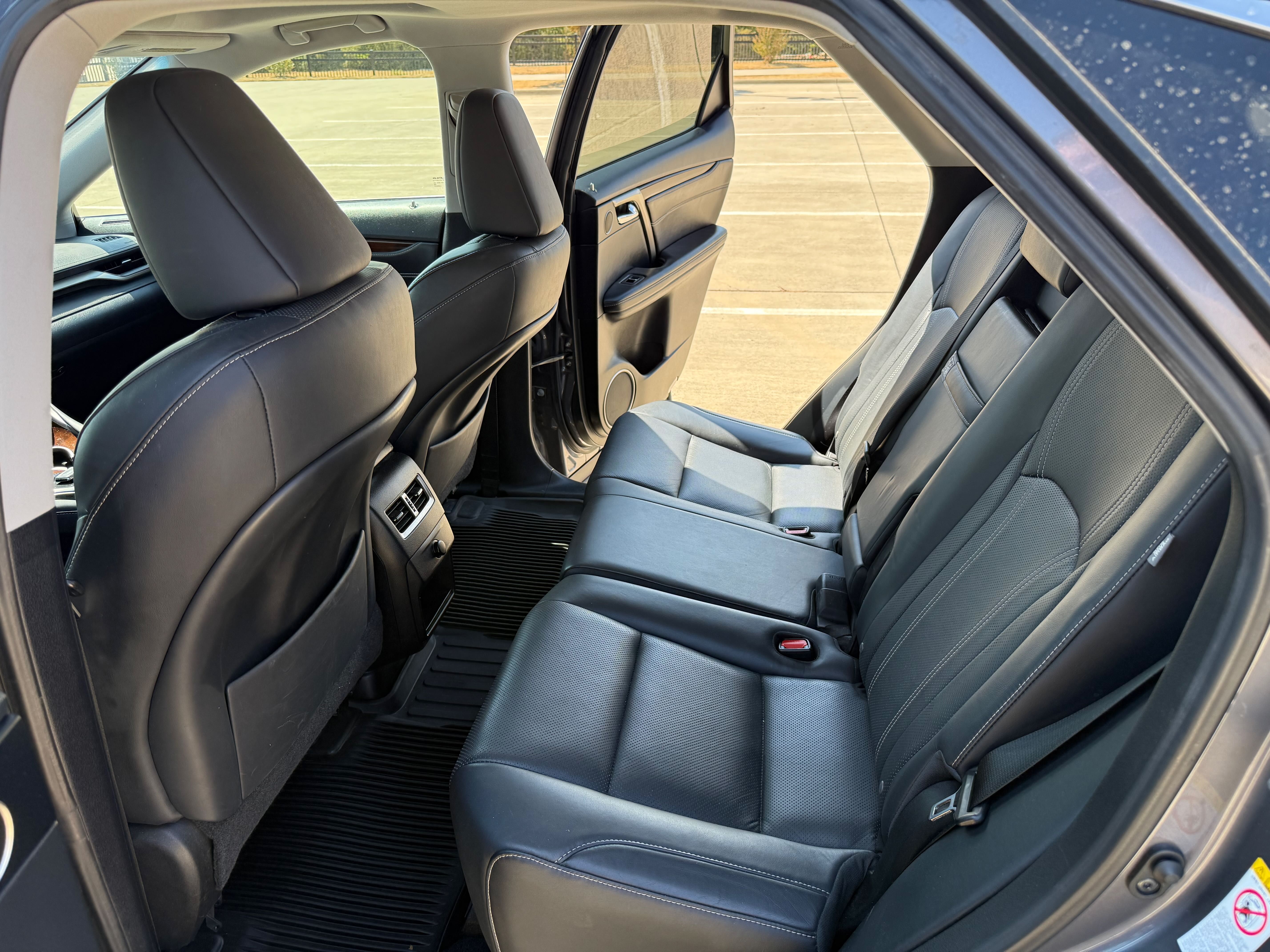 Used 2018 Lexus RX 350 AWD w/ Premium Package image 16