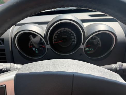 Used 2008 Dodge Nitro R/T image 6