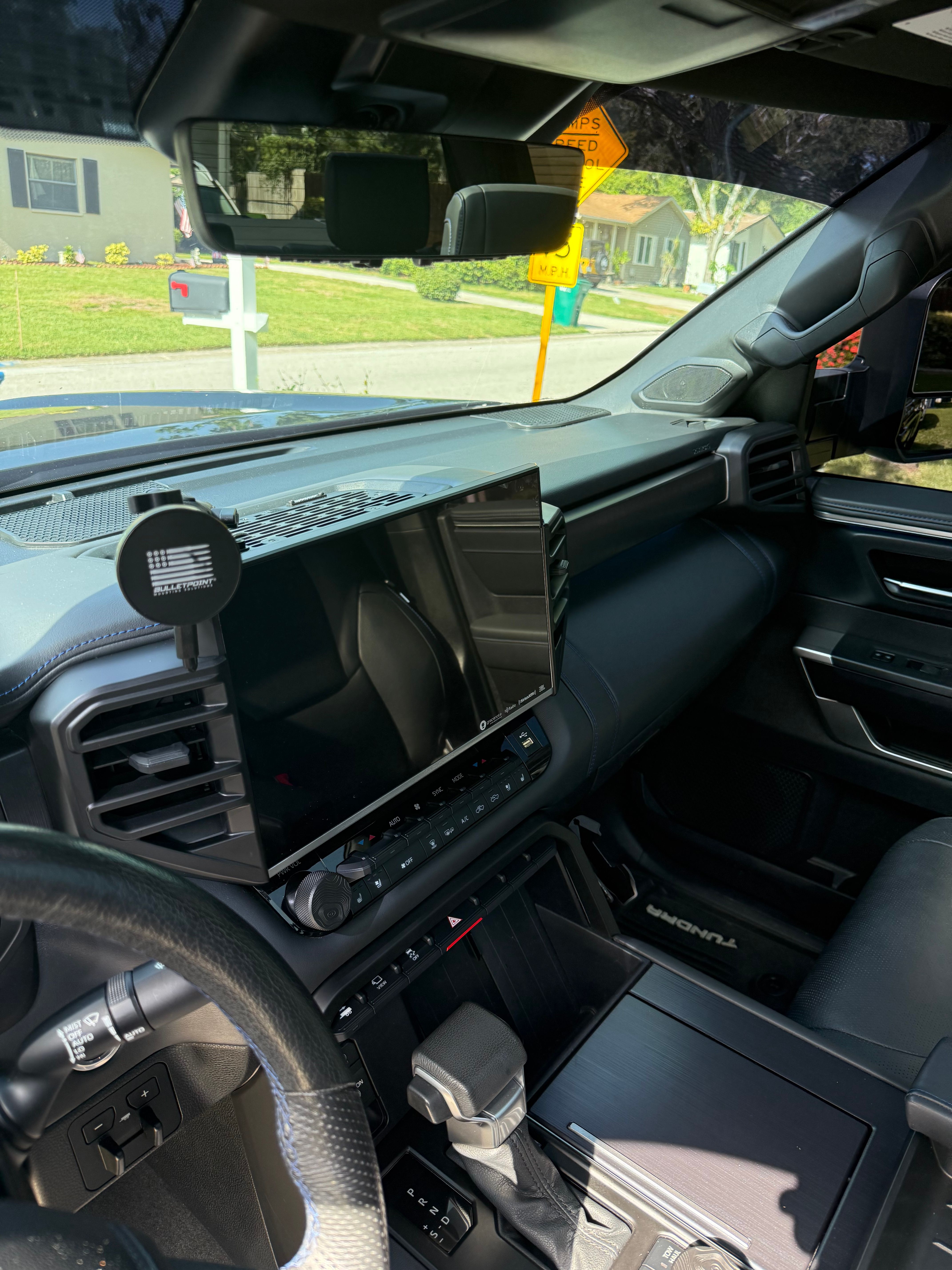 Used 2023 Toyota Tundra Platinum AWD/4WD image 29