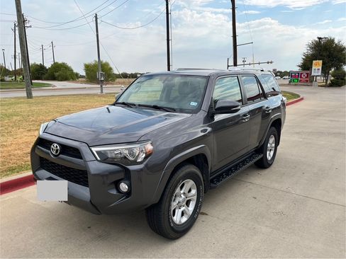 Used 2018 Toyota 4Runner SR5 Premium AWD/4WD image 5
