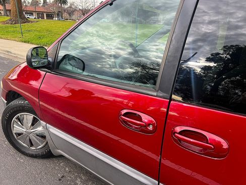 Used 1999 Dodge Grand Caravan LE image 5