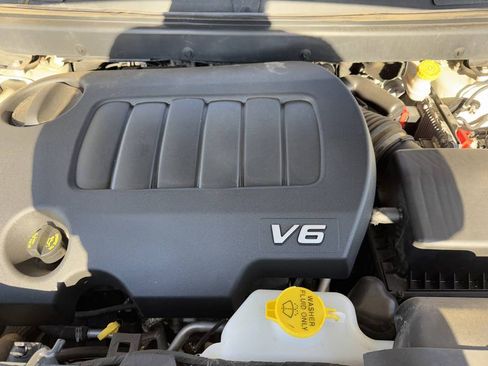 Used 2018 Dodge Journey SXT w/ Blacktop Package image 22