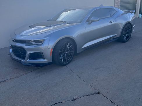 Used 2023 Chevrolet Camaro ZL1 image 4