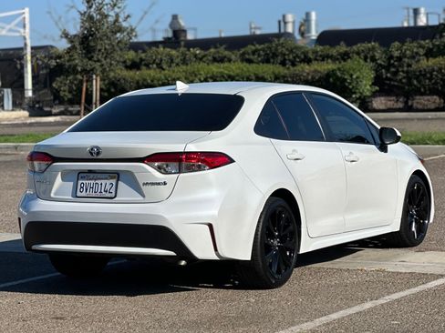 Used 2022 Toyota Corolla LE image 9