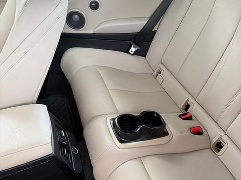 Used 2017 BMW 230i Convertible RWD image 4