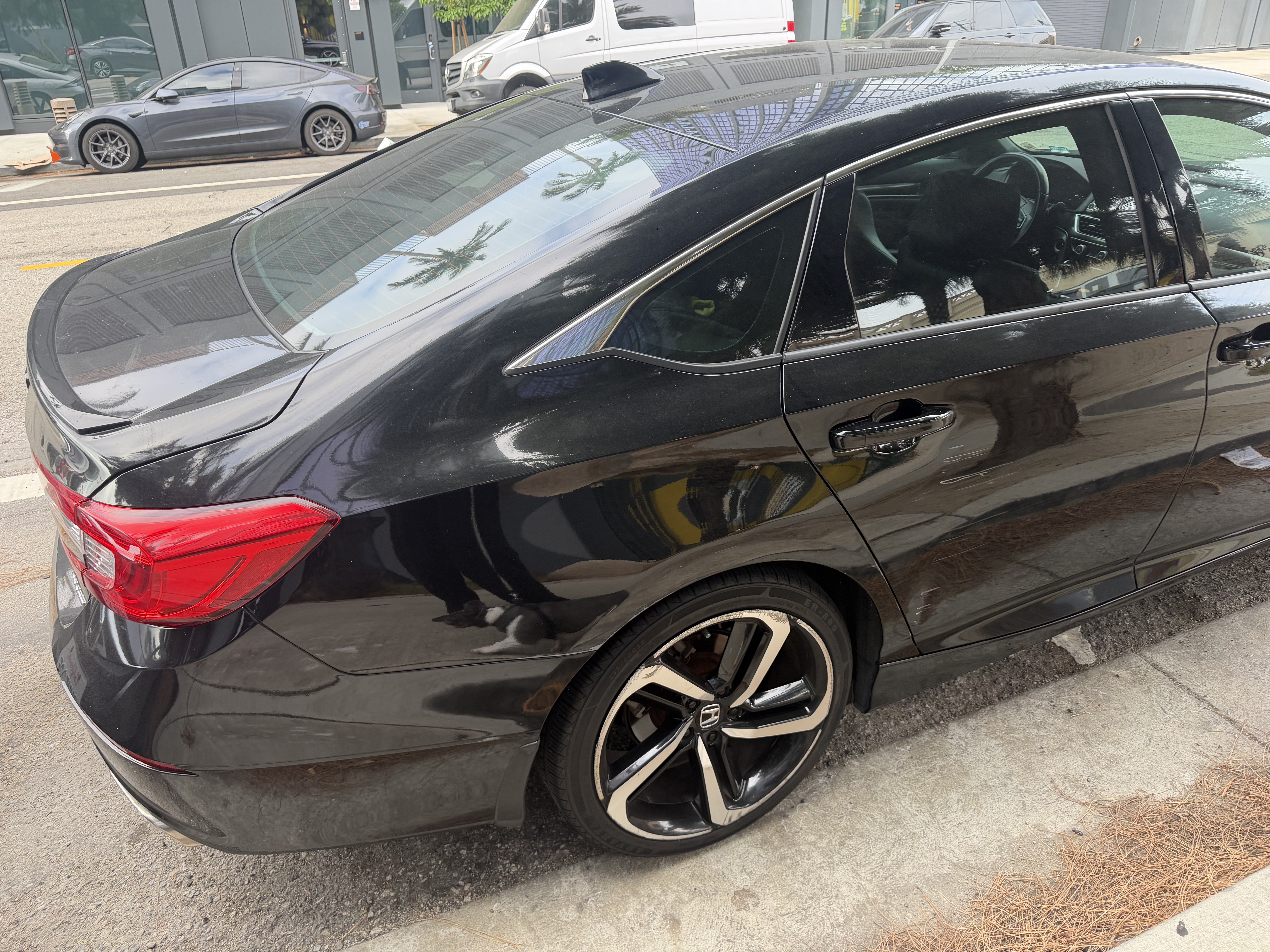 Used 2019 Honda Accord Sport image 6