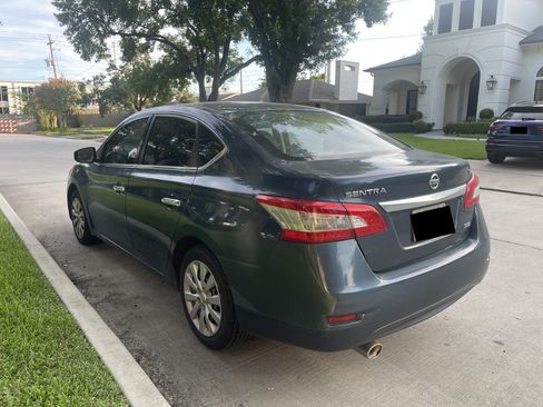 Used 2013 Nissan Sentra SV FWD image 5