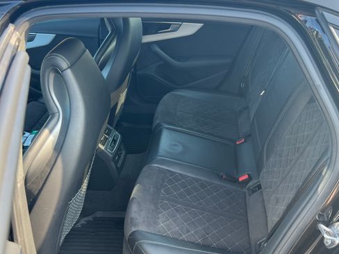 Used 2019 Audi S4 Premium Plus w/ Premium Plus Package AWD/4WD image 11