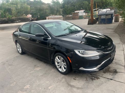 Used 2016 Chrysler 200 Limited w/ Anniversary Edition image 2