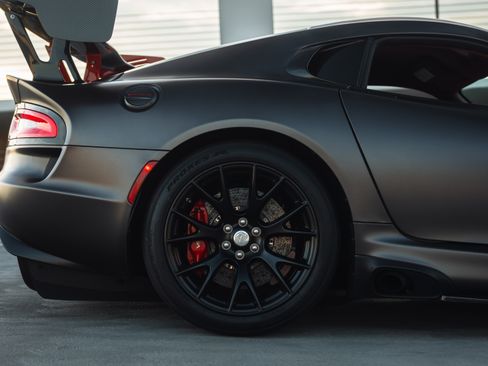 Used 2016 Dodge Viper GTC w/ ACR Package image 14