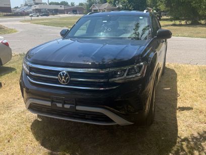 Used 2022 Volkswagen Atlas Cross Sport SE