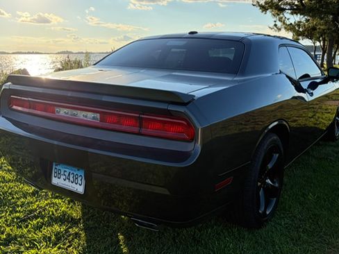 Used 2013 Dodge Challenger SXT w/ Super Sport Group RWD image 6