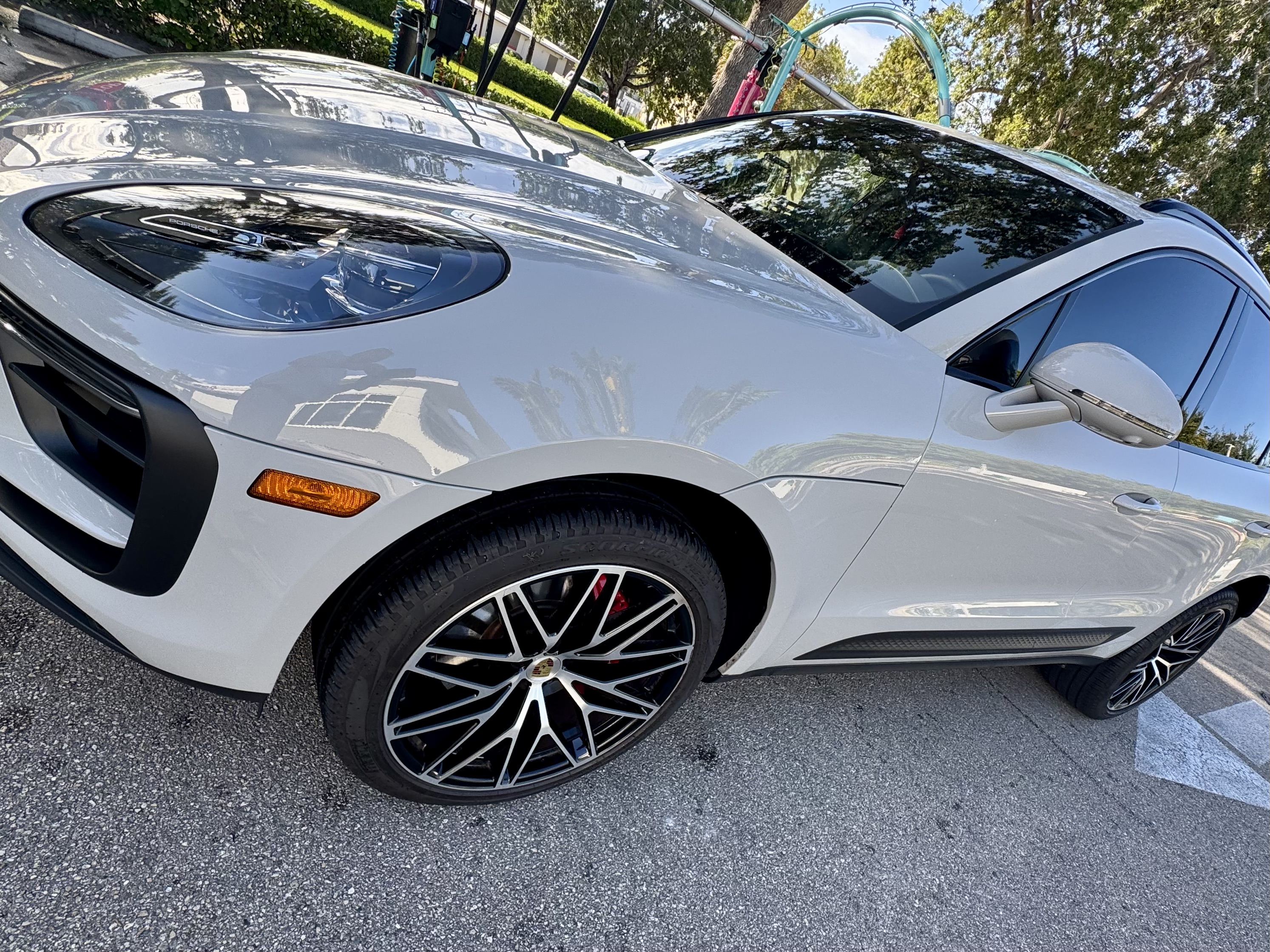 Used 2024 Porsche Macan S AWD/4WD image 11