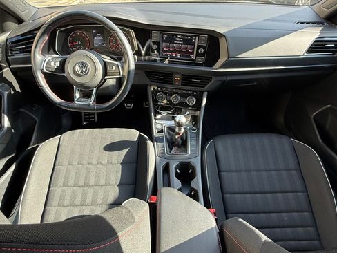 Used 2021 Volkswagen Jetta GLI image 23