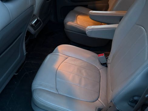 Used 2014 Chevrolet Traverse LTZ w/ LPO, 'HIT The Road' Package image 15