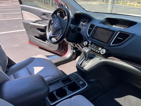 Used 2015 Honda CR-V Touring image 12