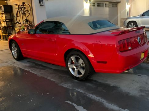 Used 2006 Ford Mustang GT Premium image 15